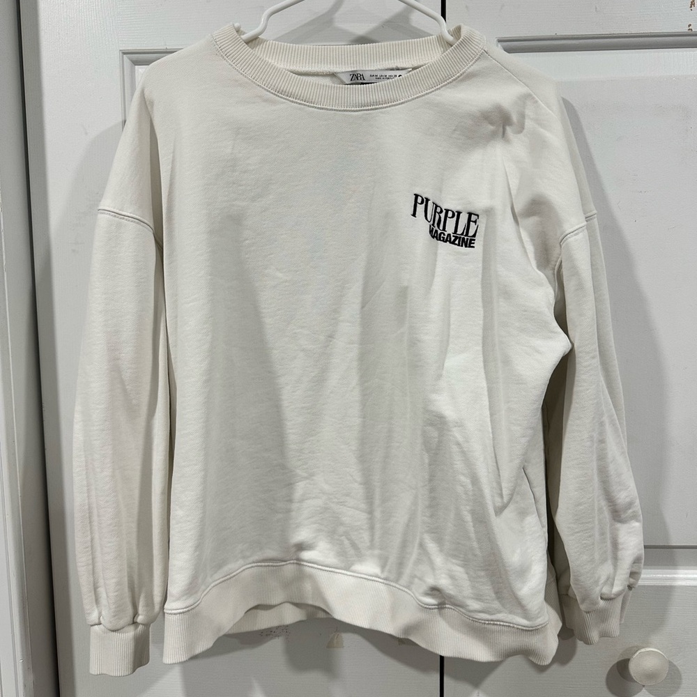- Zara 
- Medium